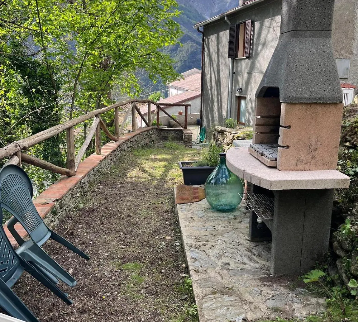 Casa Vacanze A&P Azzano  Azzano (Tuscany)